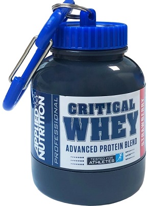 Pot de whey protéine Critical strawberry.
