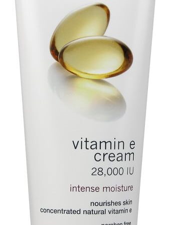 Crème hydratante intense à la vitamine E.